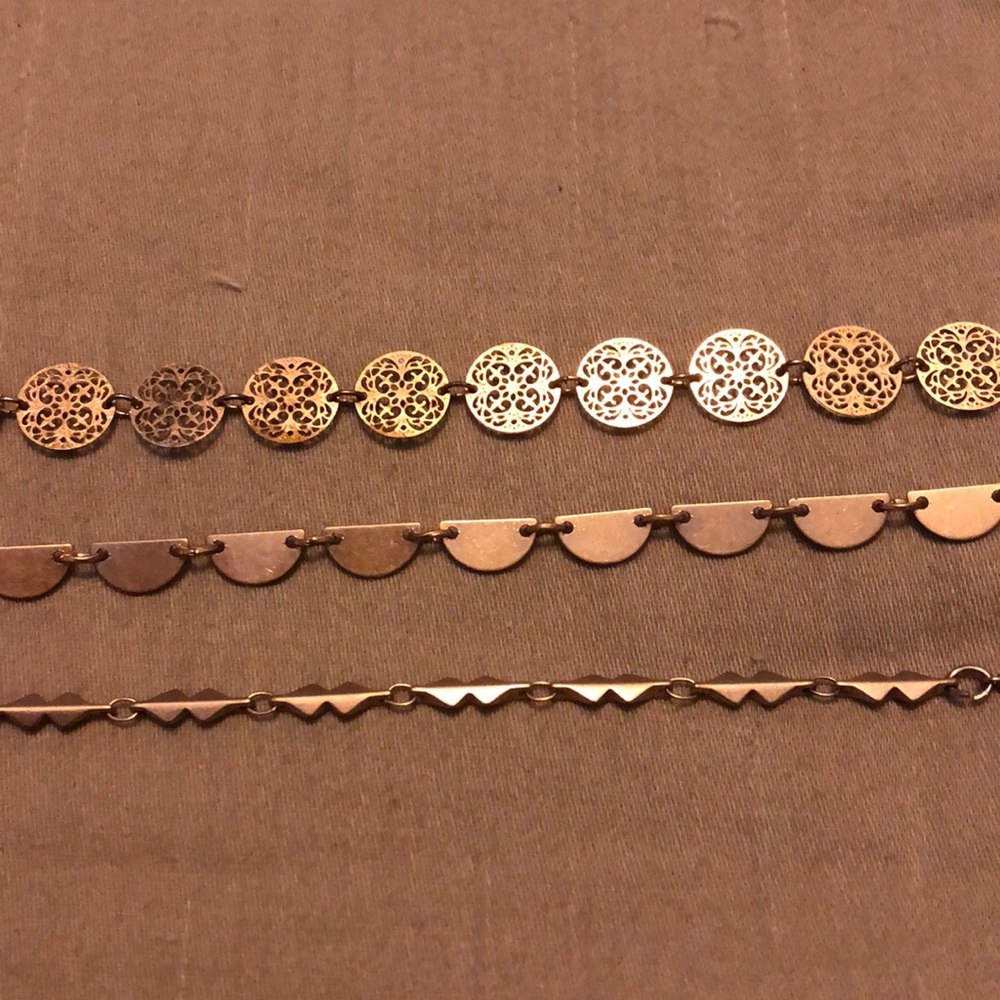 Pack of three gold chokers